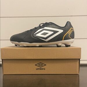Umbro Black and White Athletic Soccer Shoes - NEVER WORN
